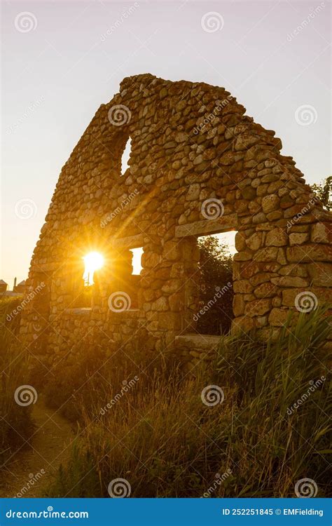 windswept ruins|black point ruins narragansett.